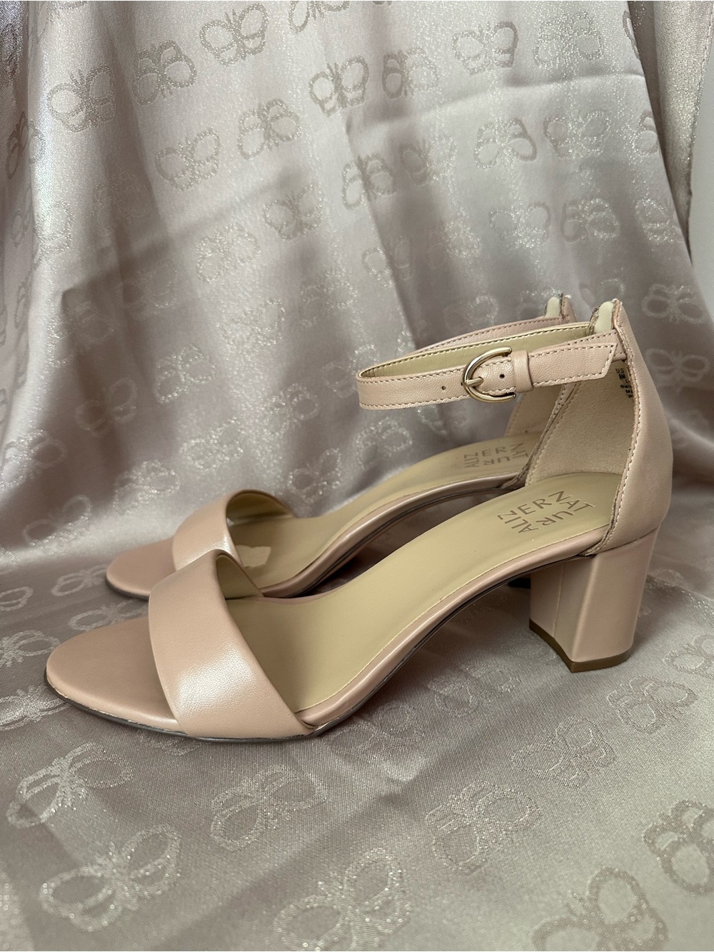 Naturalizer Neutral Ankle-Strap Block Heel Sandals - Picture 3 of 9